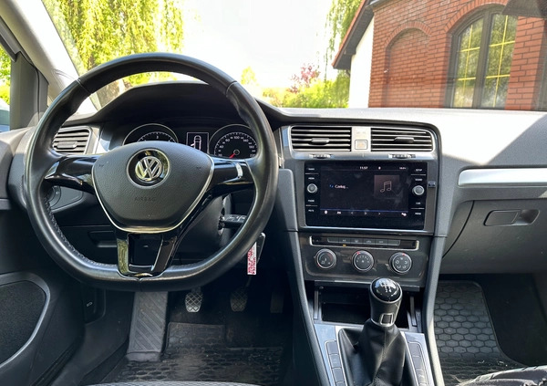 Volkswagen Golf cena 36000 przebieg: 159000, rok produkcji 2019 z Rogoźno małe 121